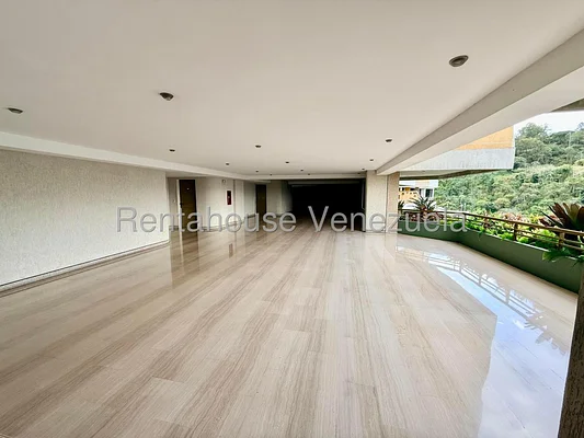 apartment (1 Level) for sale in Lomas de La Lagunita, Distrito Metropolitano - Image 4