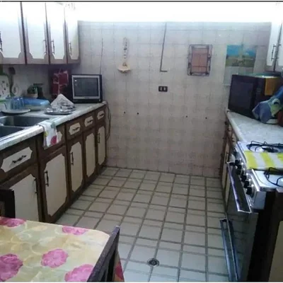 For sale house in the heart of Baru