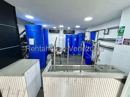 Open commercial interior space