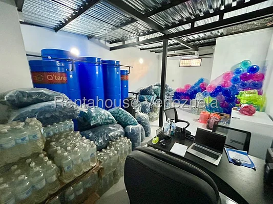 Open commercial interior space