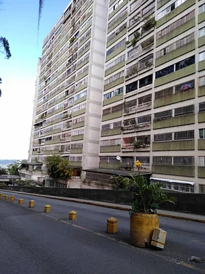 Selling apartment Los Helechos 3 bed 2 bath 1 study