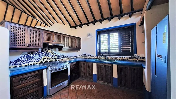 house, for sale, Manantiales de Guayamuri, Nueva Esparta, Isla de Margarita, 400 MT2, 5 bedrooms and 6 bathrooms - Inmuebles Margarita - 2 MIL - Image 4