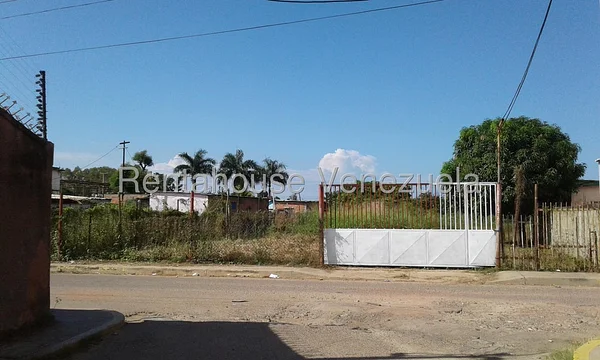 land (Residential) for sale on Carretera K, Zulia