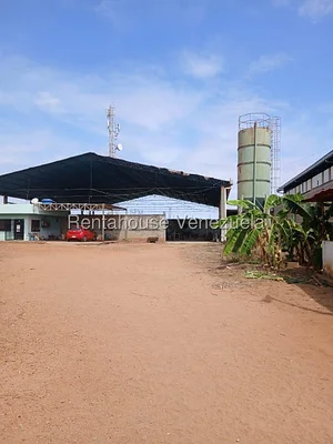 Commercial (commercial space) for sale in Zona Industrial, Zulia