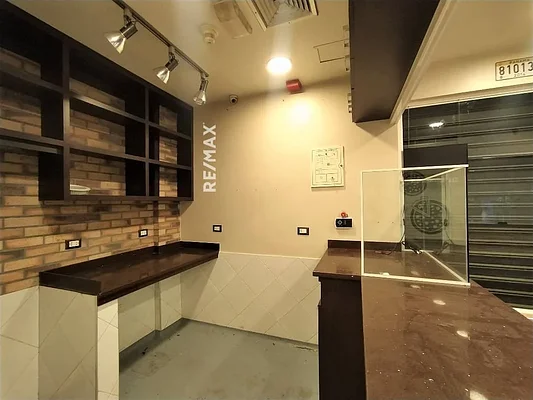 Store for rent, La Asunción - Inmuebles Margarita - 2 MIL - Image 8