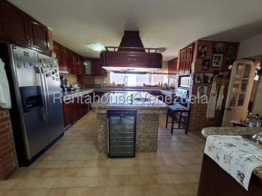house (Multi-Level) for sale in Cerro Verde, Distrito Metropolitano - Image 11