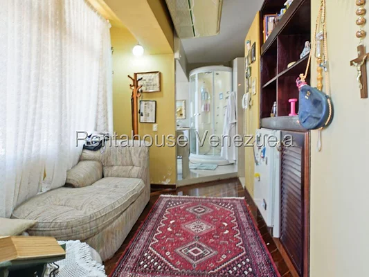 house (Multi-Level) for sale in Cerro Verde, Distrito Metropolitano - Image 17
