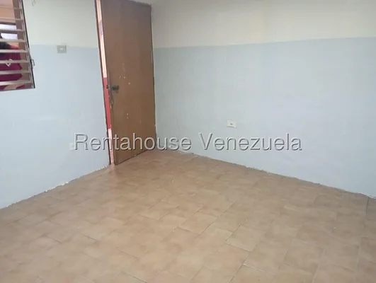 house (Duplex) for sale in Prado de Maria, Distrito Metropolitano - Image 13