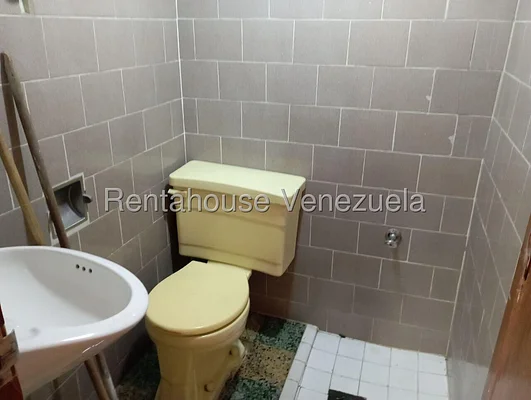 house (Duplex) for sale in Prado de Maria, Distrito Metropolitano - Image 2
