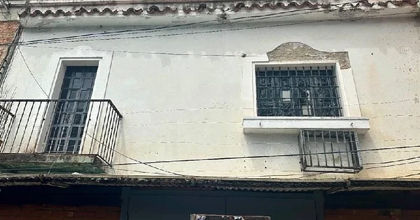 ML - Commercial House for Sale in Calle Los Apamates Sabana Grande - Avenida Los Apamates Quinta Canaria Nº 43, 1060 CCS - Commercial premises for sale