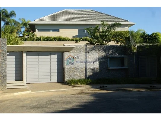 For sale house 700m2 4h+2s/6b+2s/10p La Lagunita - US$1,900,000 USD