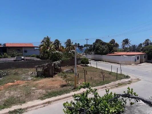 Invest in tranquility and relaxation: land for sale near the beautiful Cardón beach, Margarita