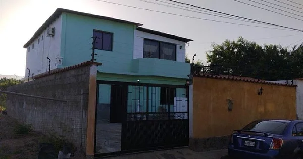 HOUSE FOR SALE ON MARGARITA ISLAND, VERY CLOSE TO GUACUCO BEACH - Calle Principal Atamo Sur Casa San Andres, 6311 La Asuncion - 2 beds house for sale