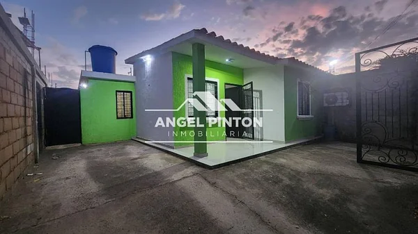 house FOR SALE URB VILLA LOS SAMANES SAN FRANCISCO VENEZUELA API 8703