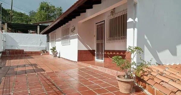 House for sale in San José de los Altos L.Ll - San José de los Altos, parcelación suburbana “ N° 80-A, Guaicaipuro - 4 beds house for sale