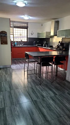 For Sale house with 3 Levels in Sector Colon, Naguanagua - Image 2
