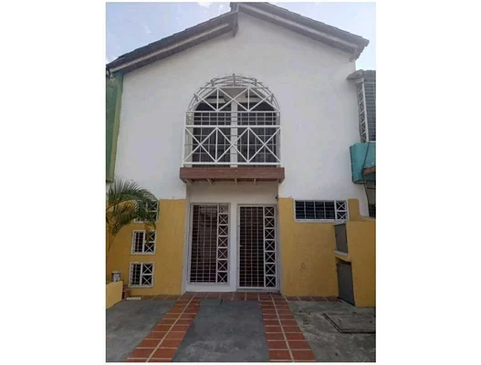 Townhouse for sale in Urb. Valle Arriba, San Diego Carabobo Venezuela