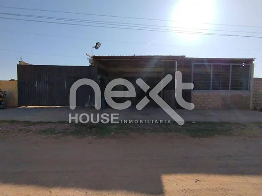 house FOR SALE IN BARRIO ARENALES KM8 VIA PERIJA SAN FRANCISCO