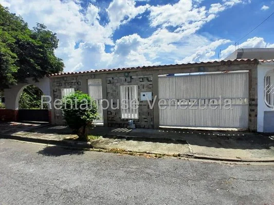 for rent cozy house in Los Overos - CAA257392