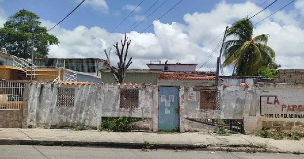 A well-made land - principal quinta zoraida, 3601 Porlamar - House for sale
