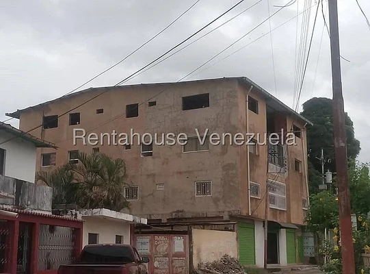 Commercial (Building) for sale in Las Malvinas, Trujillo