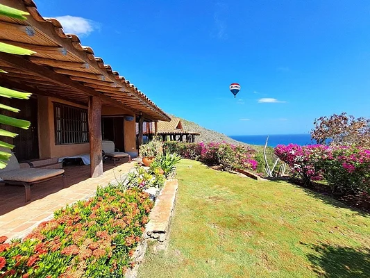 house Tipo Chana, for sale, In Cerro Guayamuri, Nueva Esparta, Isla de Margarita, 535 MT2, 6 bedrooms and 5 bathrooms - Inmuebles Margarita - 2 MIL - Image 2