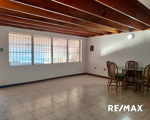 house, for sale, In La Asunción, URB. Santa Lucía, Nueva Esparta, Isla de Margarita, 132 MT2, 3 bedrooms and 2 bathrooms - Inmuebles Margarita - 2 MIL - Image 9