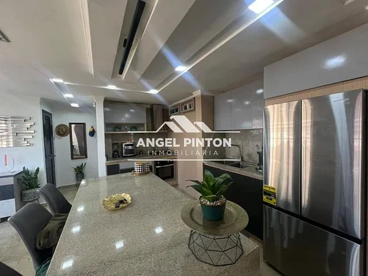 penthouse for sale EN ALEJANDRA SOFIA MARACAIBO VENEZUELA API 250616
