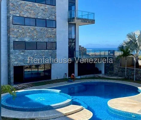 apartment (Duplex) for sale in Playa Moreno, Nueva Esparta