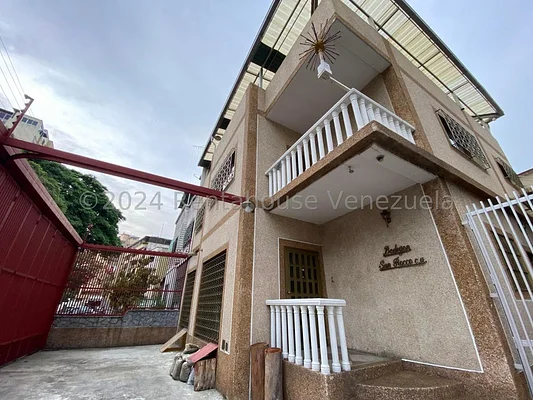 Commercial (Building) for sale in Valle Abajo, Metropolitan District