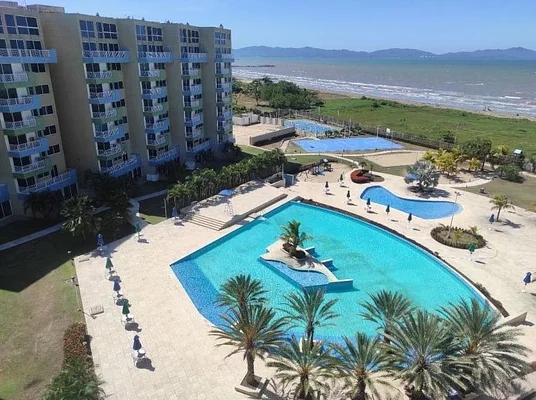 LAS PALMERAS DE AGUASAL