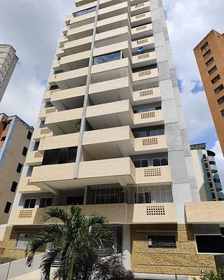 apartment WHITE SHELL WITH EXCELLENT LOCATION IN LAS CHIMENEAS VALENCIA. - Image 2
