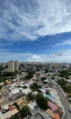 penthouse for sale AV EL MILAGRO MARACAIBO API 71113