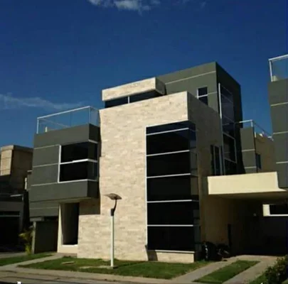 Townhouse Residencia Parque Los Saltos