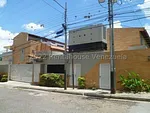 townhouse for sale in Mañongo Naguanagua Carabobo thumbnail 2