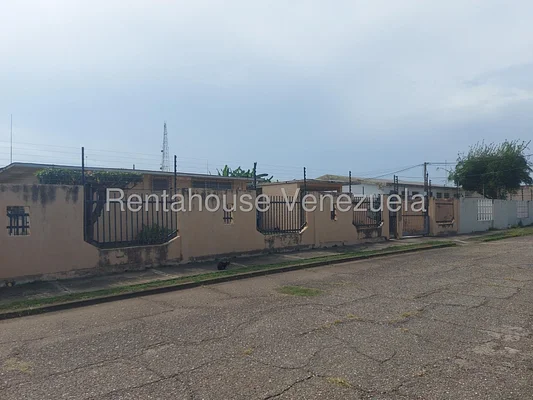 house (1 Level) for sale in Campo Carabobo, Zulia - Image 1