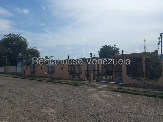 house (1 Level) for sale in Campo Carabobo, Zulia - Image 2