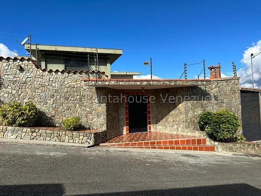 Beautiful and Comfortable house for sale La Peña, San Antonio de Los Altos