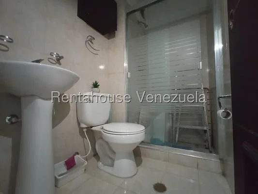 apartment (1 Level) for sale in Los Mangos, Carabobo - Image 17