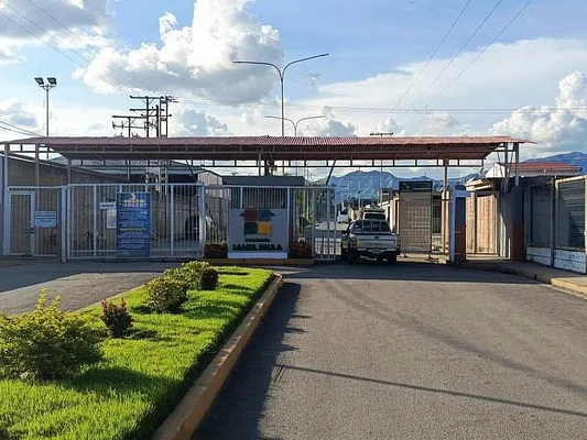 For sale house Urb. Santa Paula, Tocuyito
