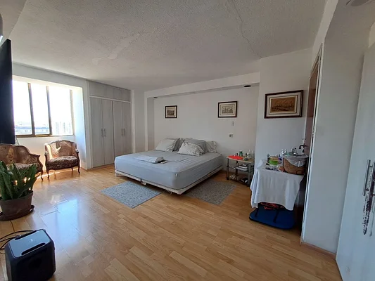 Fourth bedroom twin beds