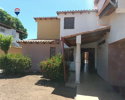 house, for sale, residential development Jorge Coll, Pampatar, Maneiro, Isla De Margarita, 338 mt2, 4 bedrooms and 5 bathrooms - Inmuebles Margarita - 2 MIL - Image 5