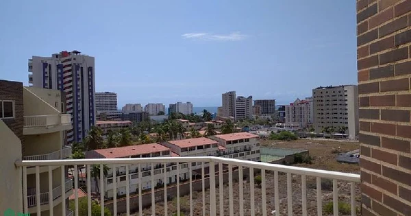 PENTHOUSE IN THE COSTA AZUL URBANIZATION - Av Guayacan oeste Residencias Carenero, 6301 Porlamar - 7 beds apartment for sale