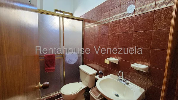 townhouse (Duplex) for sale in Pampatar, Nueva Esparta - Image 11