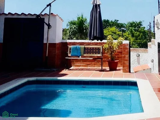 Inn Style House in Maneiro with Private Pool in Paraiso II Pampatar - Av. San Martín, 6316 Pampatar - 4 beds house for sale