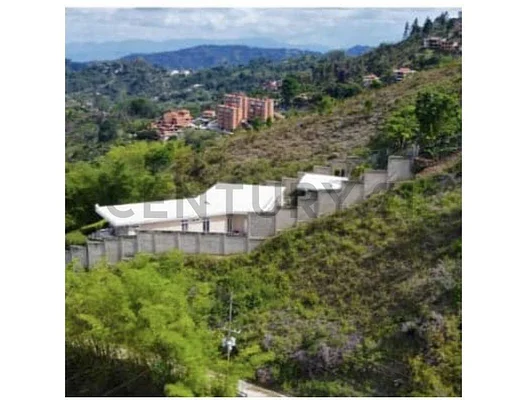 Wide open land plot