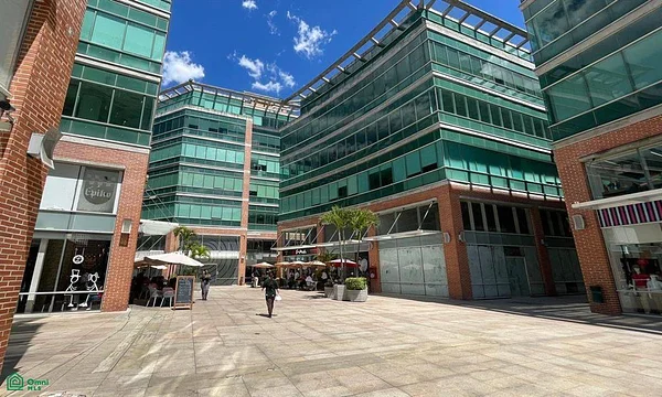 Boleita Norte Office for Sale, Ciudad Center - Boleita, Avenida Sanatorio del Avila Ciudad Center, 1070 CCS - Commercial premises for sale - Image 2