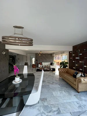 EDIFICA GRUPO INMOBILIARIO Sells Luxurious penthouse in Urb. El Parral - APV192546
