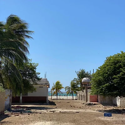 Your Coastal Paradise Awaits: land in Playa El Yaque