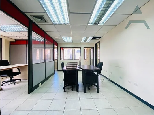 For sale/rent office 150m2 Chacao - US$150,000 USD